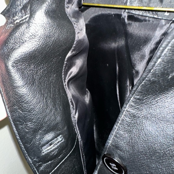Leather Jacket - Picture 4 of 8